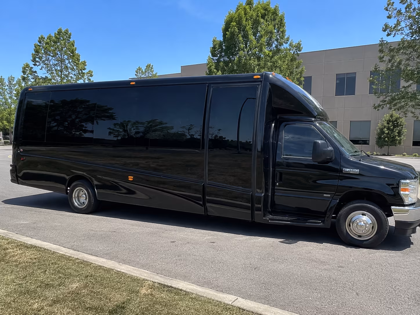 Princeton Winery Tour & Pub Crawl Transportation pickup coordination